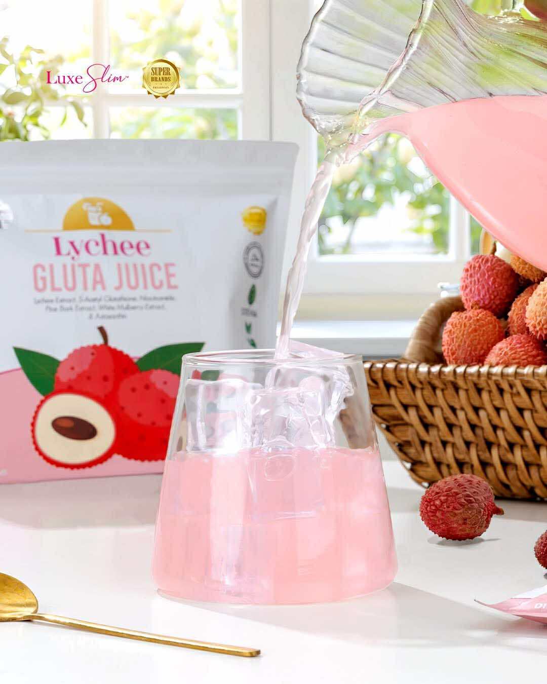 Luxe Slim 4 Seasons Beauty Juice Herbal Drink Mix vitamin-rich fruit blend for nourishment.