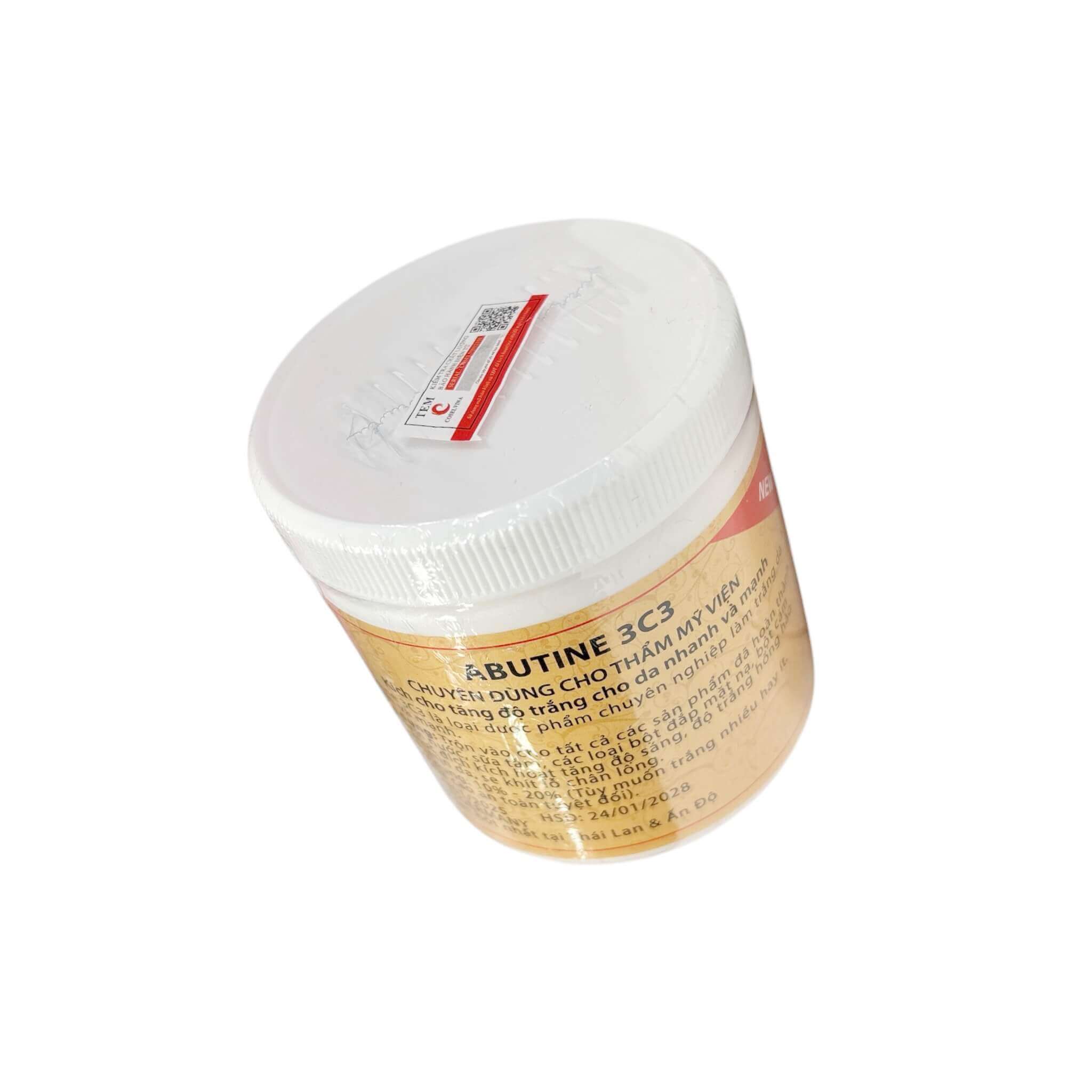 ARBUTIN 3C3 Extra Care Body Lotion enriched with Alpha Arbutin, Niacinamide and Glutathione to nourish and moisturize the skin daily