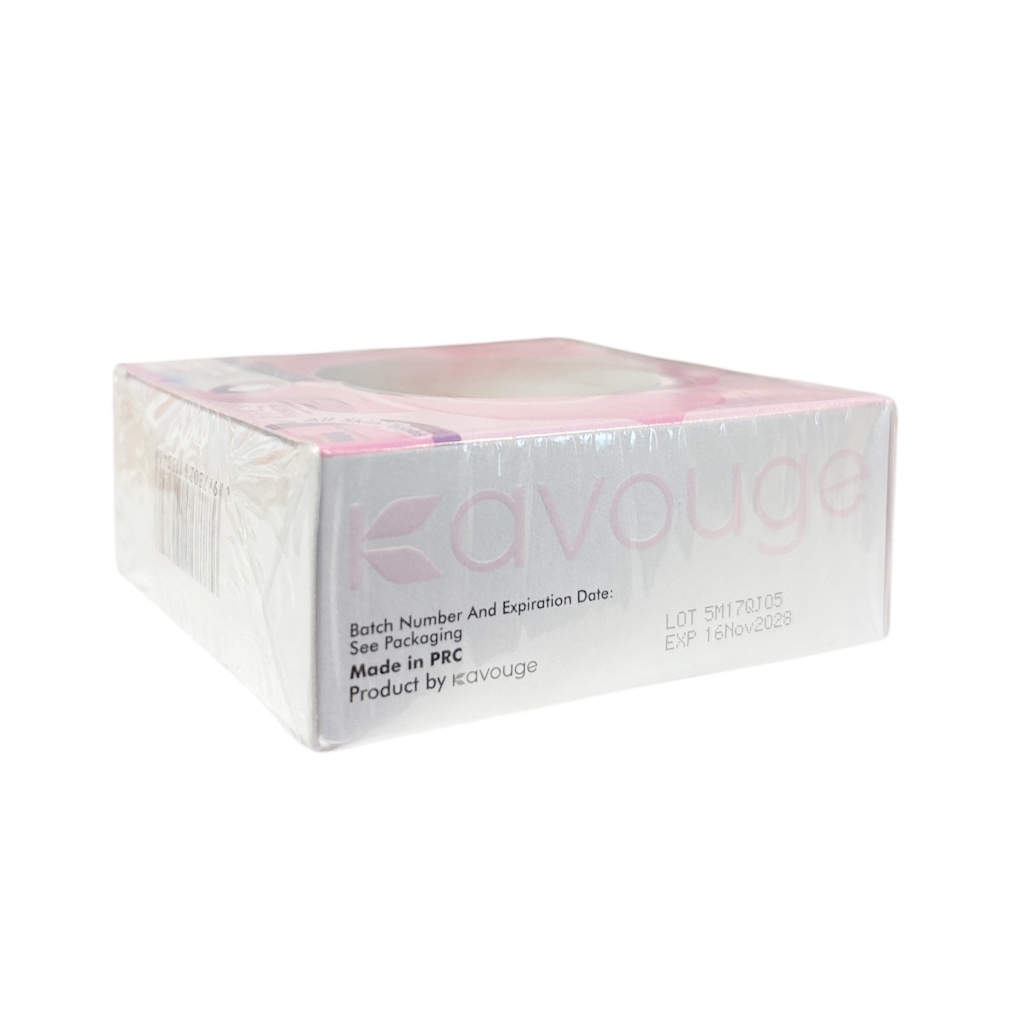 Kavouge Moisturizing Beauty Soap with Tranexamic Acid & Shea Butter 80g leaves skin feeling hydrated and nourished